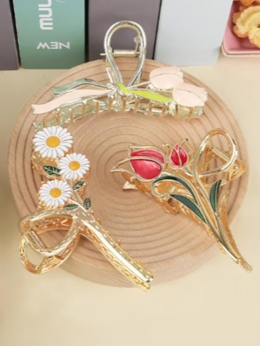 3 Pc Gold Floral Hair Clips Set - Daisy & Tulip - Picture 1 of 4
